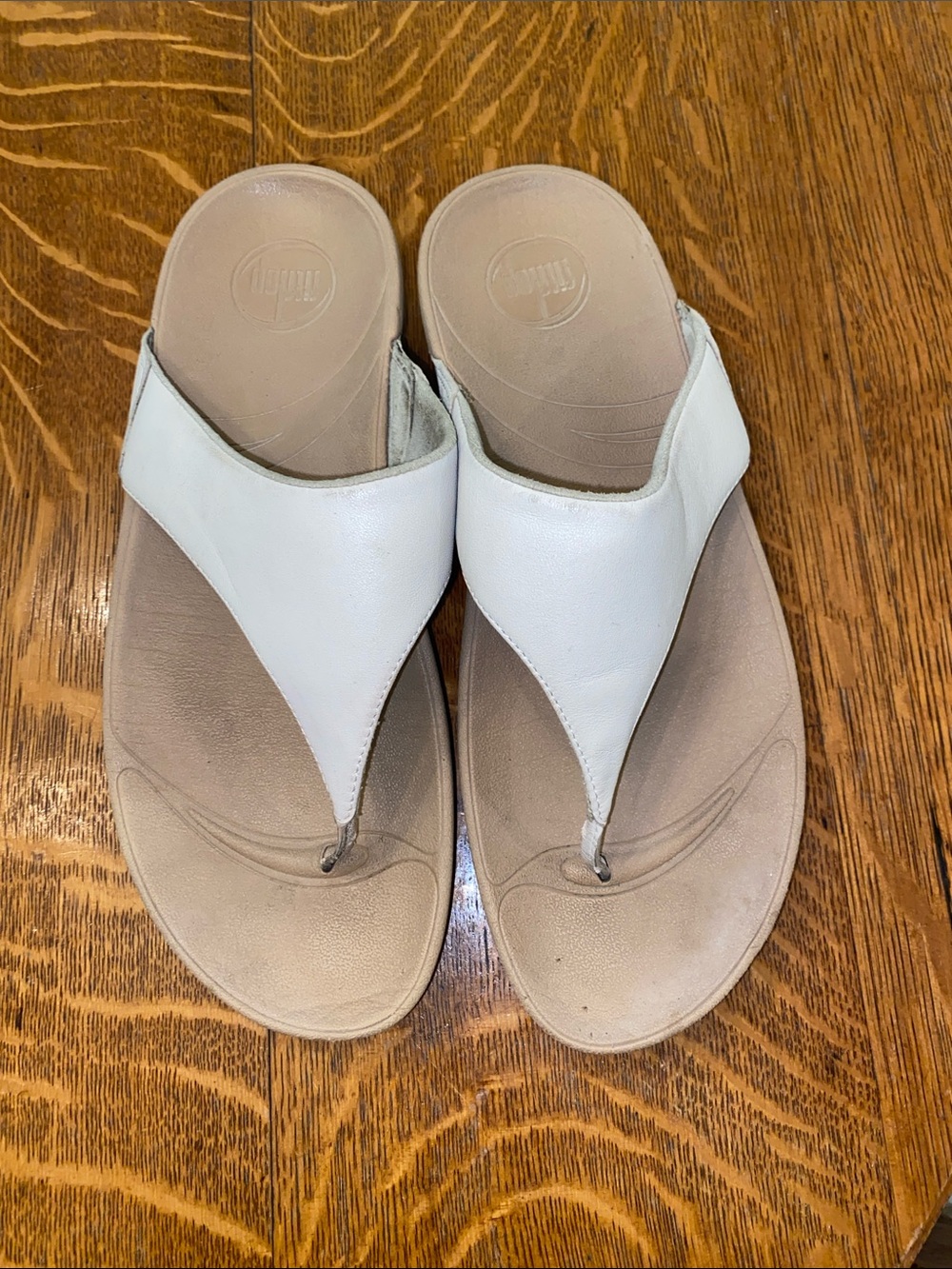 FitFlop Beige Leather Thong Sandals with Tan Footbed
